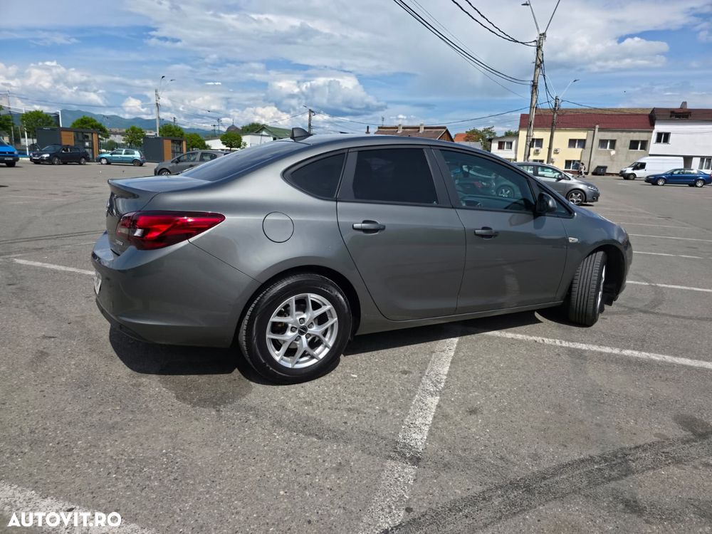 Opel Astra 1.4 Turbo ECOTEC Start/Stop Enjoy - 28