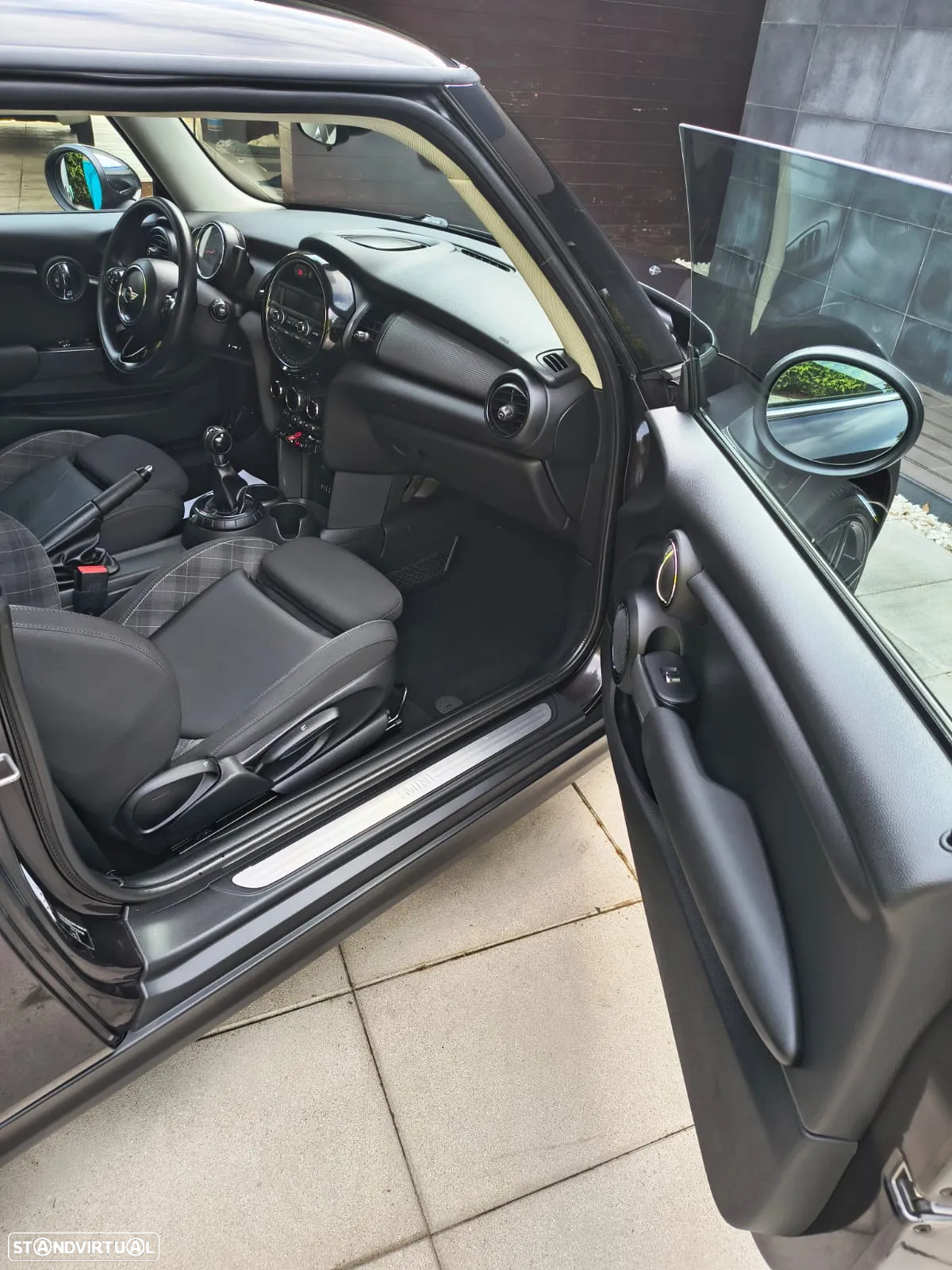 MINI 3 Portas - 15