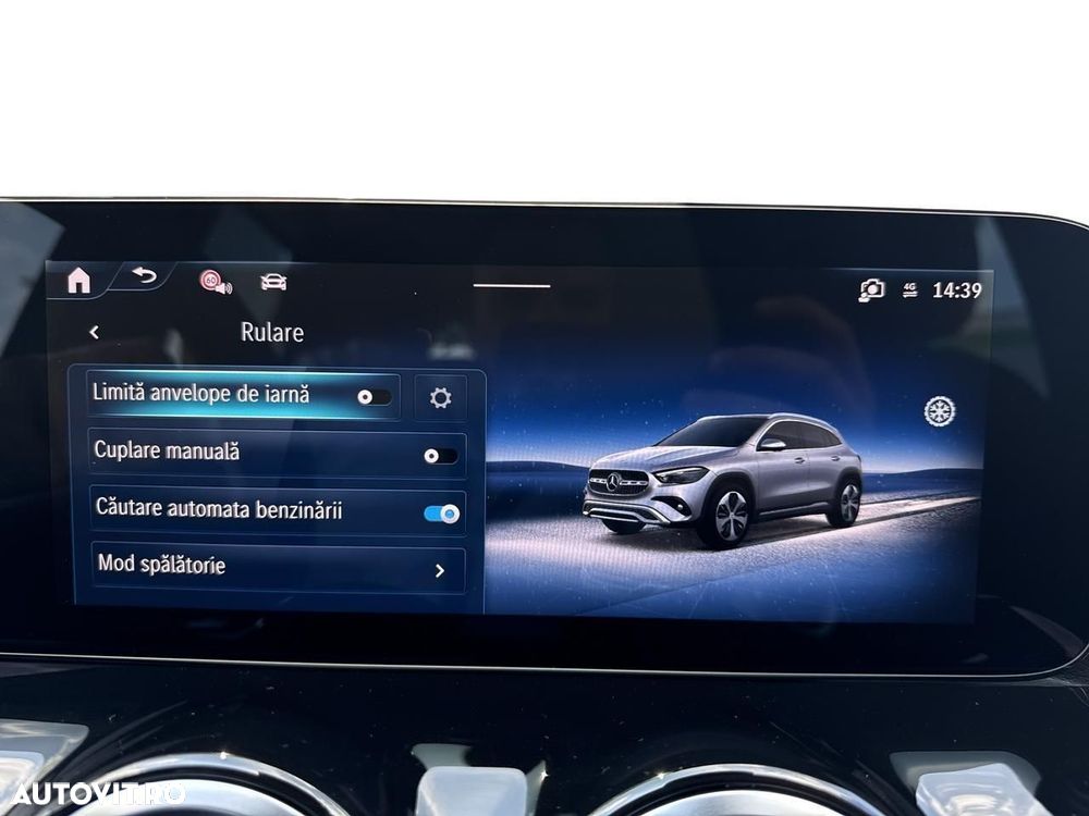 Mercedes-Benz GLA - 25