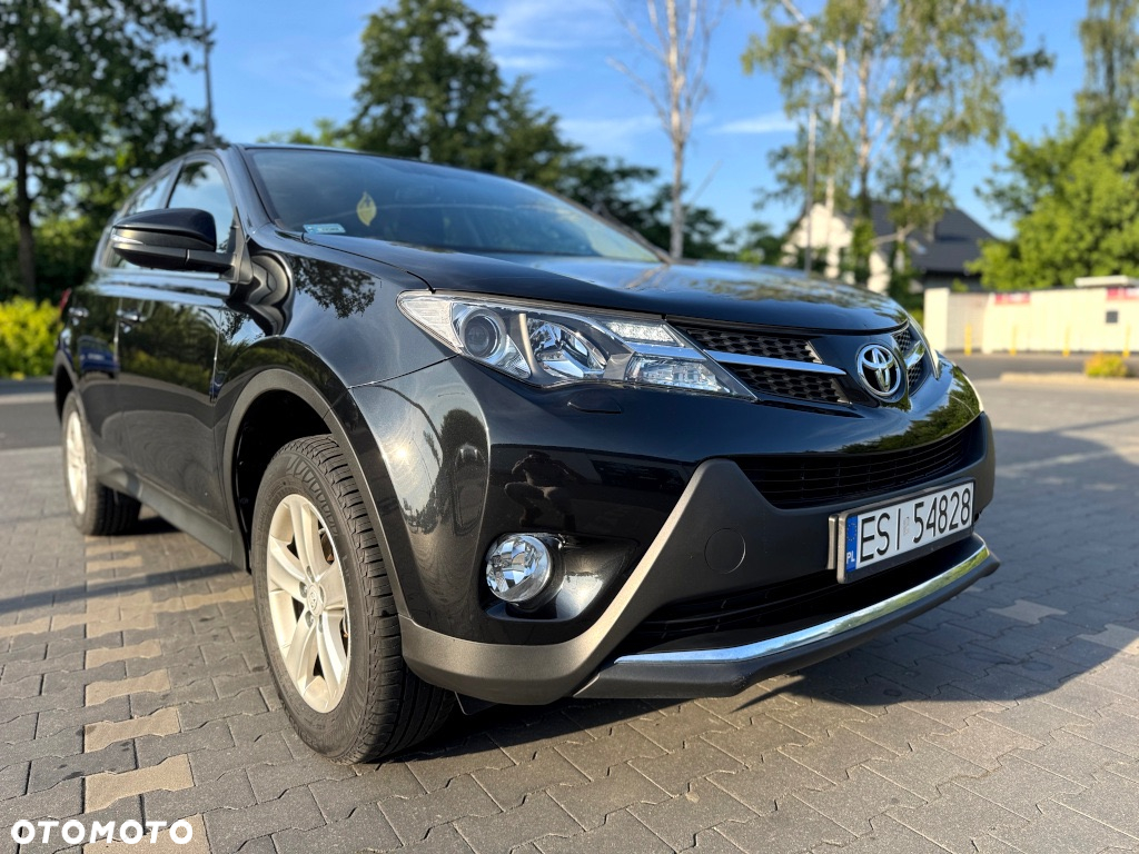 Toyota RAV4 - 2