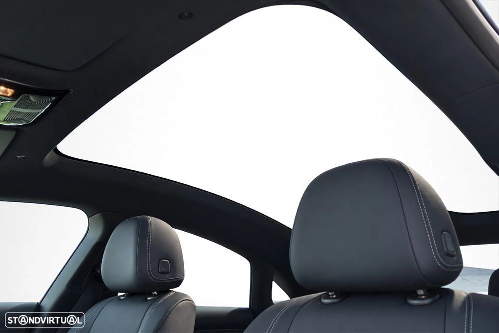 Mercedes-Benz CLA 180 Standard - 23