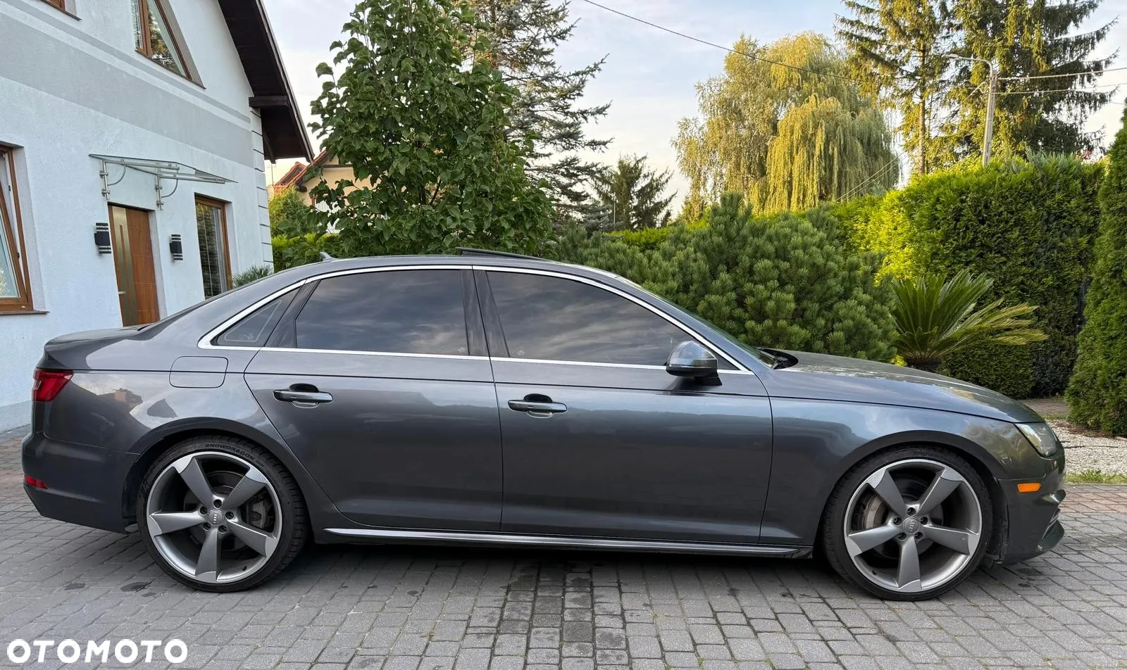 Audi A4 - 8