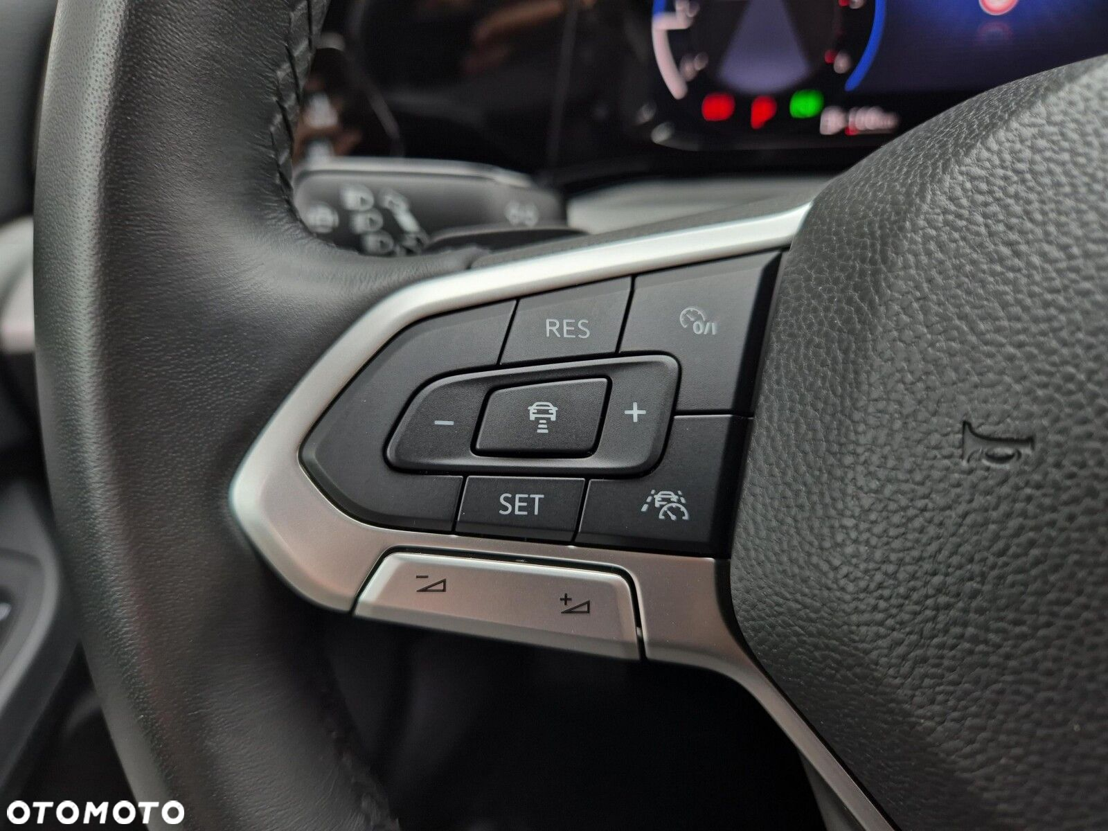 Volkswagen Golf - 19
