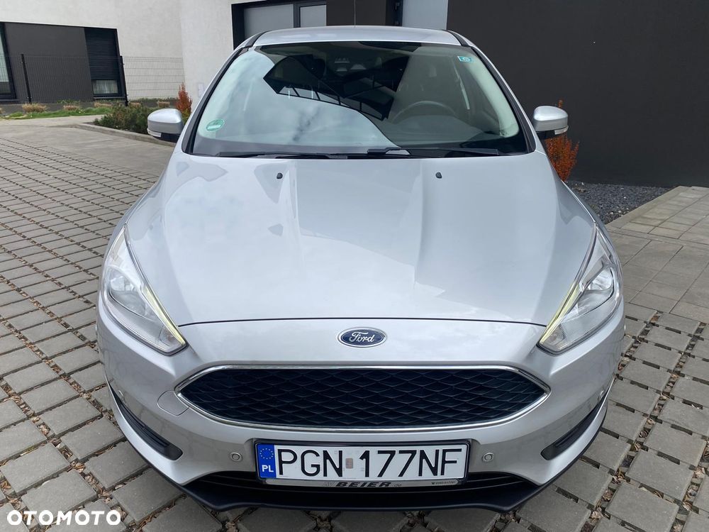 Ford Focus 1.0 EcoBoost STart-Stopp-System TITANIUM - 17