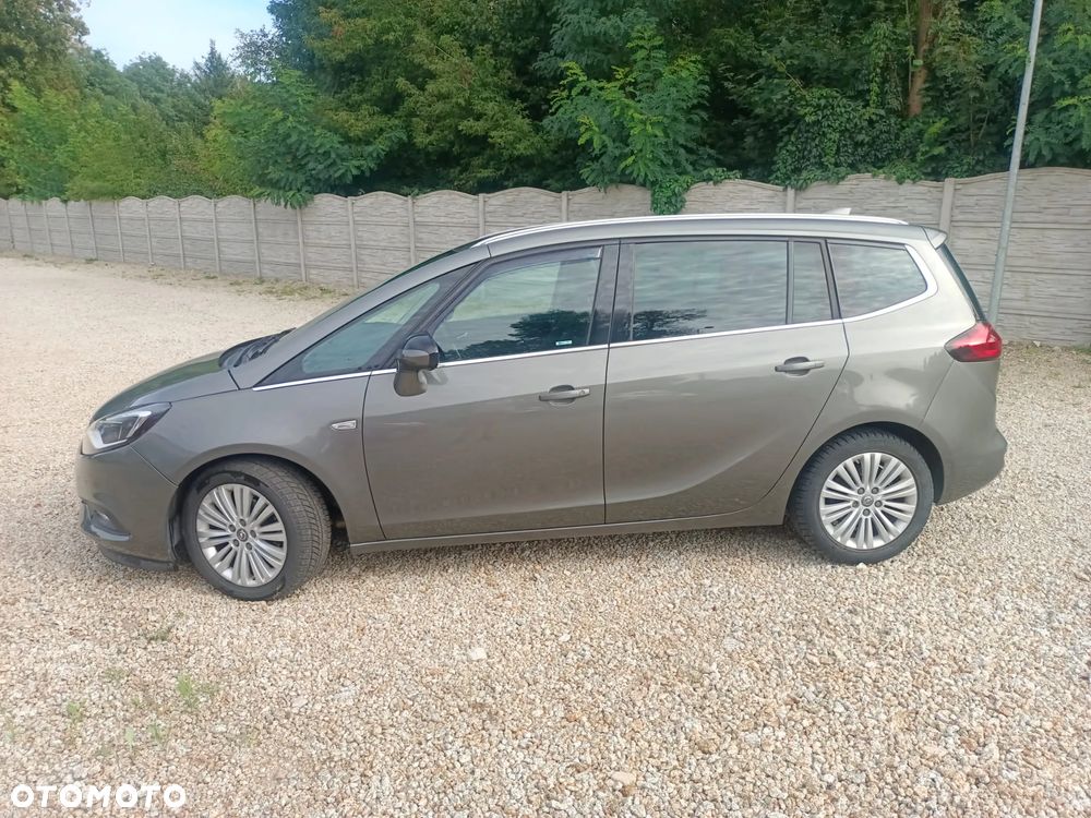 Opel Zafira 1.4 T Cosmo - 4