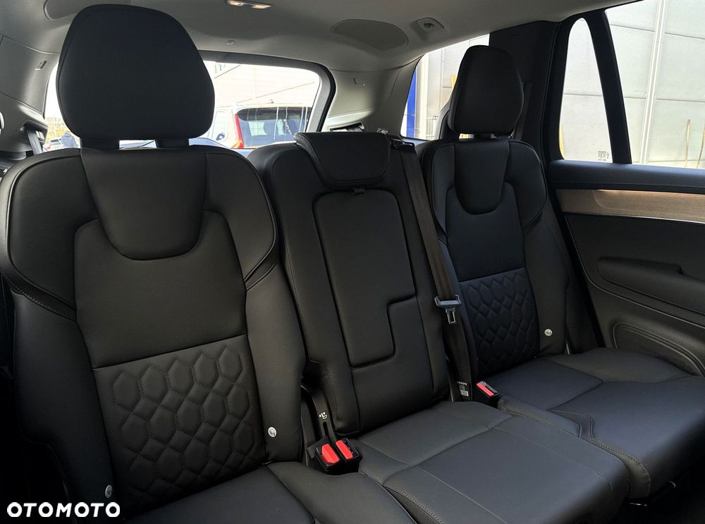 Volvo XC 90 - 27