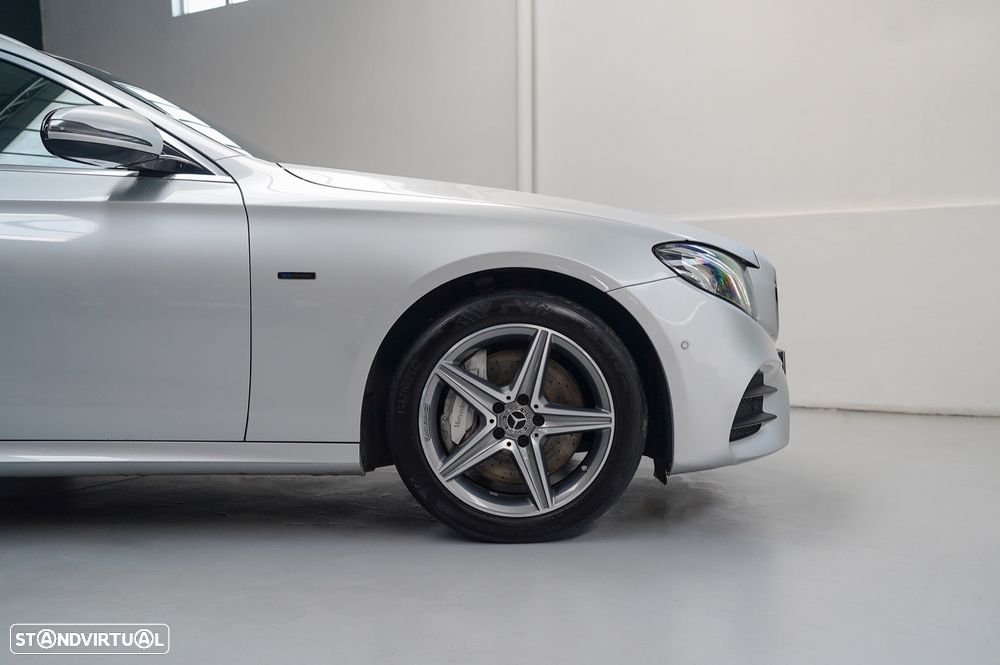 Mercedes-Benz E 300 de AMG Line - 10