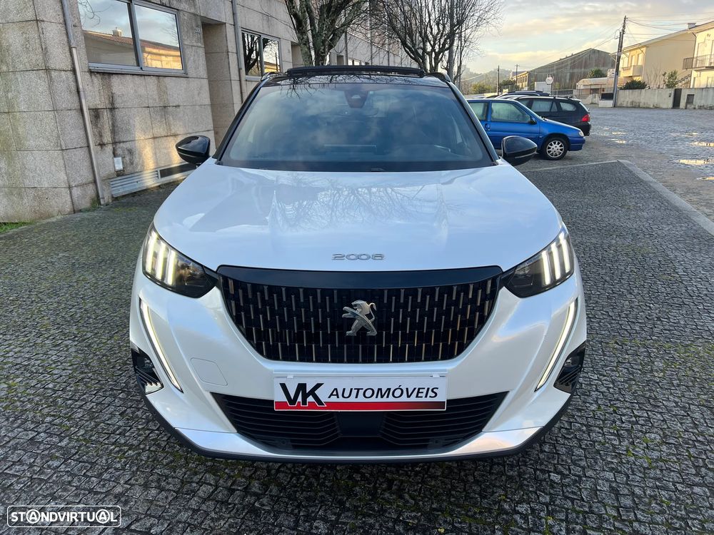 Peugeot 2008 1.2 PureTech GT EAT8 - 17