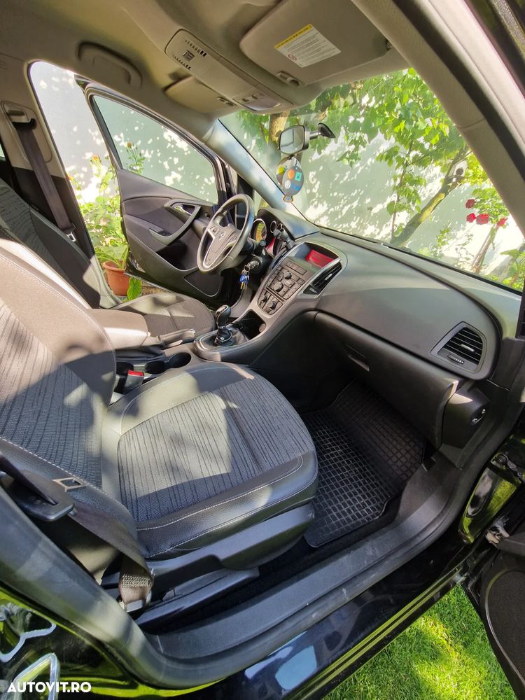 Opel Astra - 10