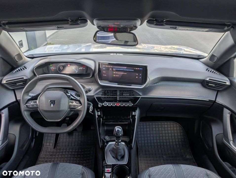 Peugeot 2008 - 22