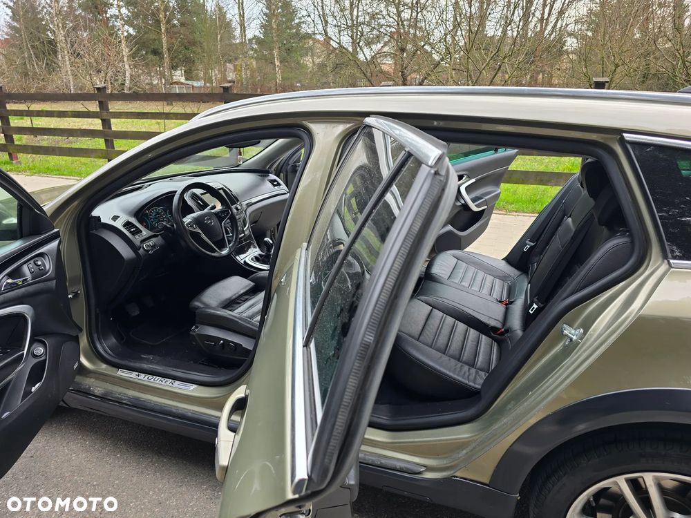 Opel Insignia 2.0 CDTI Cosmo 4x4 S&S - 21