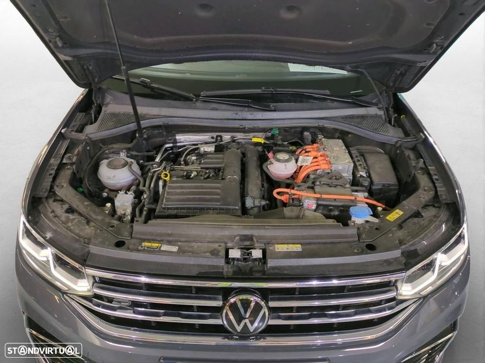 VW Tiguan 1.4 TSI eHybrid R-Line DSG - 12