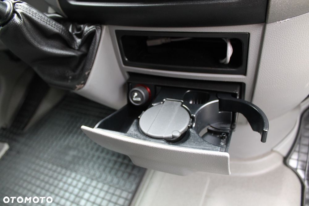 Volkswagen Crafter - 24