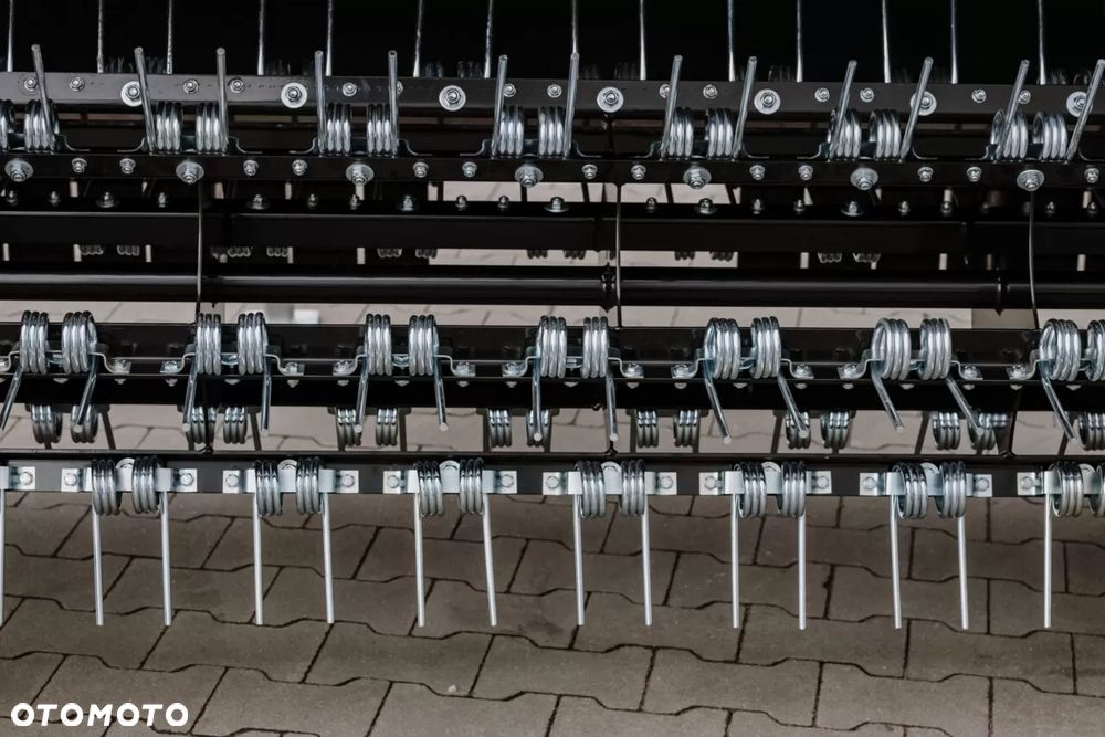 Przetrząsaczo-zgrabiarka przetrząsacz pokosu TALEX Bocian 2,75m - 5