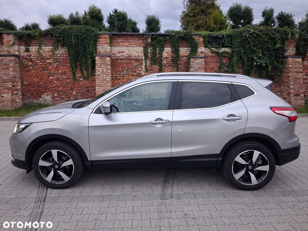 Nissan Qashqai 1.2 DIG-T Tekna EU6 - 4