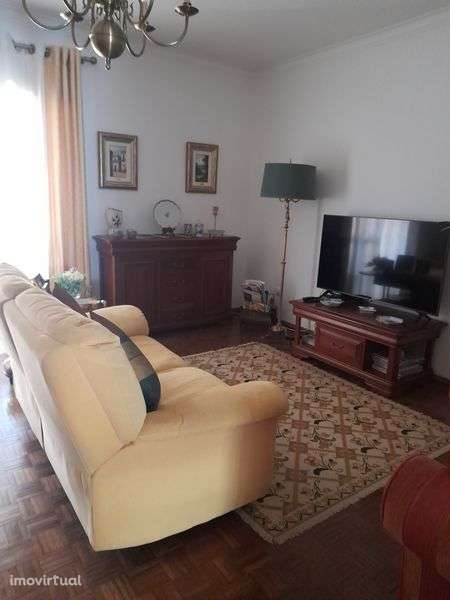 Apartamento t3 em Águas Livres (junto parque Neudel) - Grande imagem: 3/12