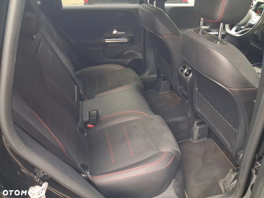 Mercedes-Benz Klasa B 200 AMG Line 7G-DCT - 9