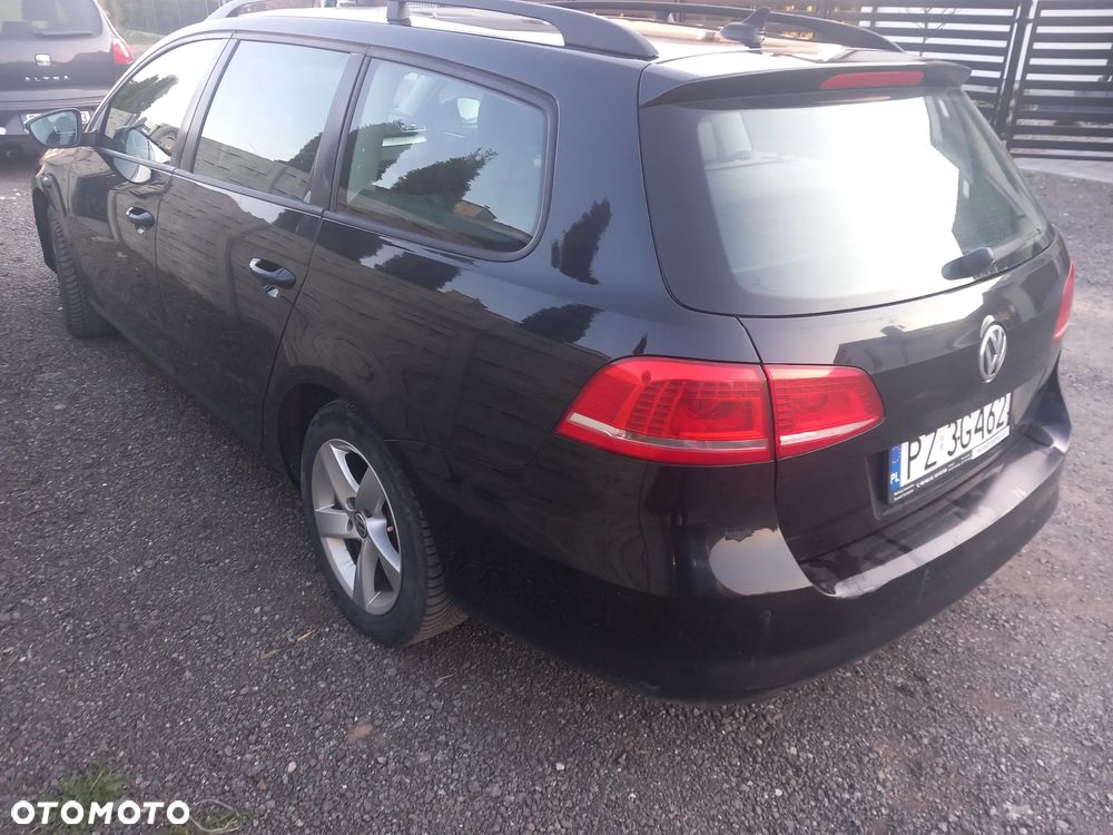 Volkswagen Passat 2.0 TDI Comfortline - 4
