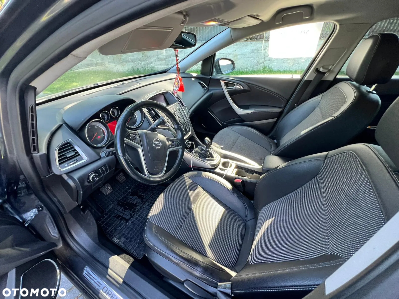Opel Astra IV 1.7 CDTI Cosmo - 11