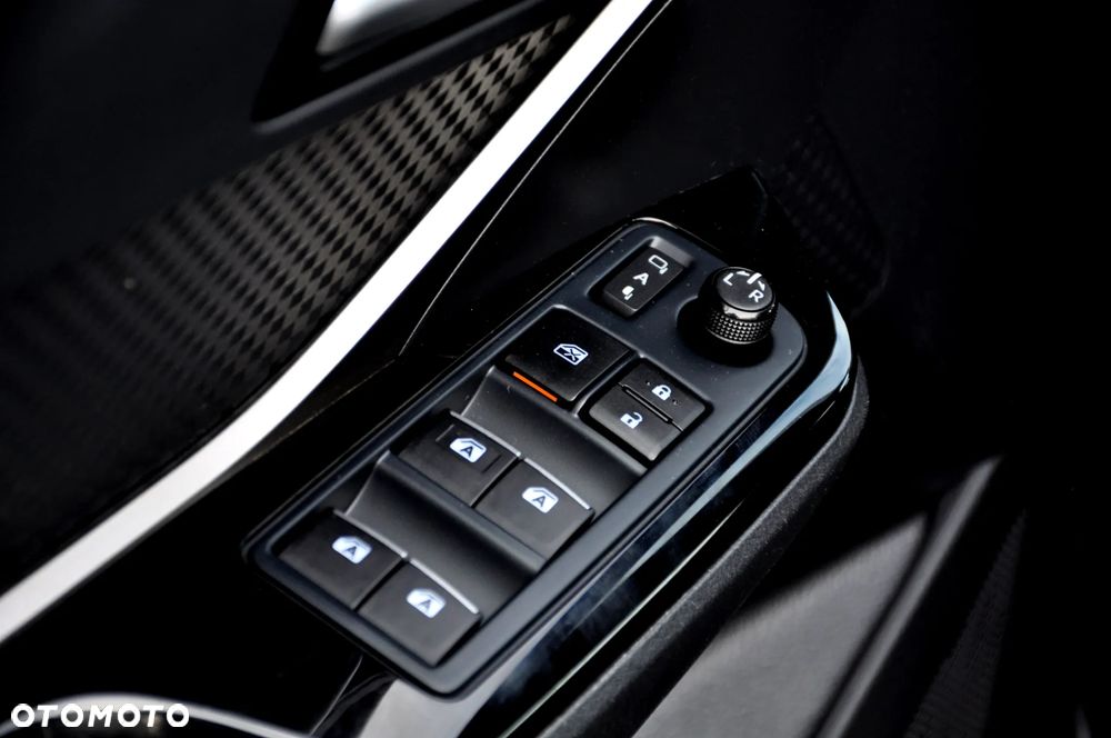 Toyota C-HR Style Selection - 39