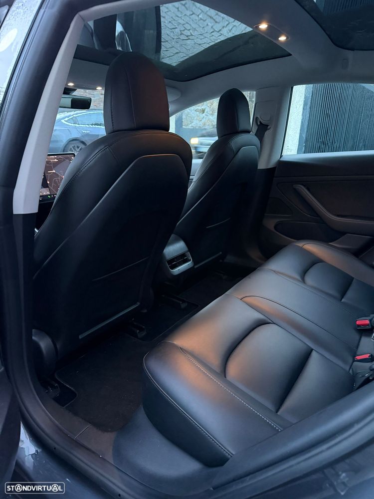 Tesla Model 3 Standard Range Plus RWD - 6