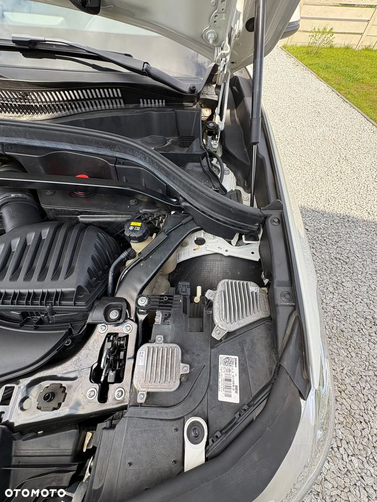 BMW X2 sDrive18i Advantage Plus - 25