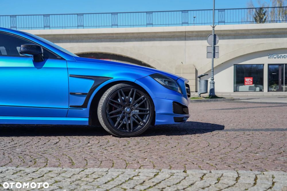 Mercedes-Benz CLS 350 CDI 4-Matic BlueEff - 22