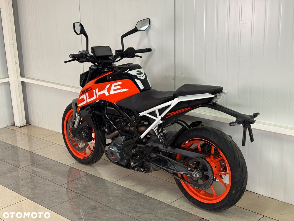 KTM Duke - 7