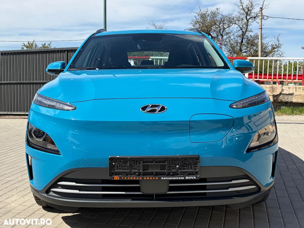 Hyundai KONA Select - 9