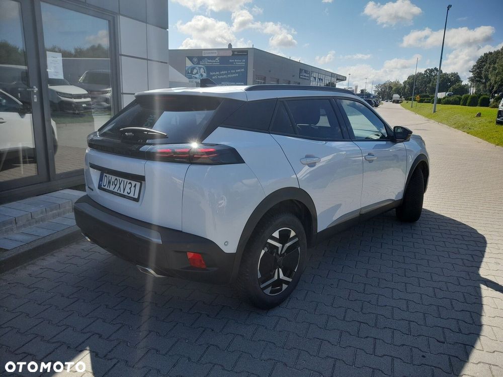Peugeot 2008 1.2 PureTech Allure S&S EAT8 - 5