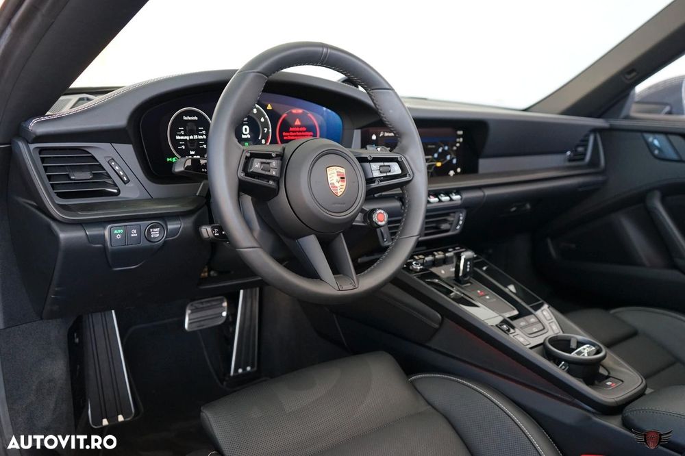 Porsche 911 Carrera GTS T-Hybrid - 7