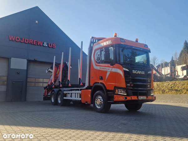 Scania Do drewna drzewa lasu stos kłoda