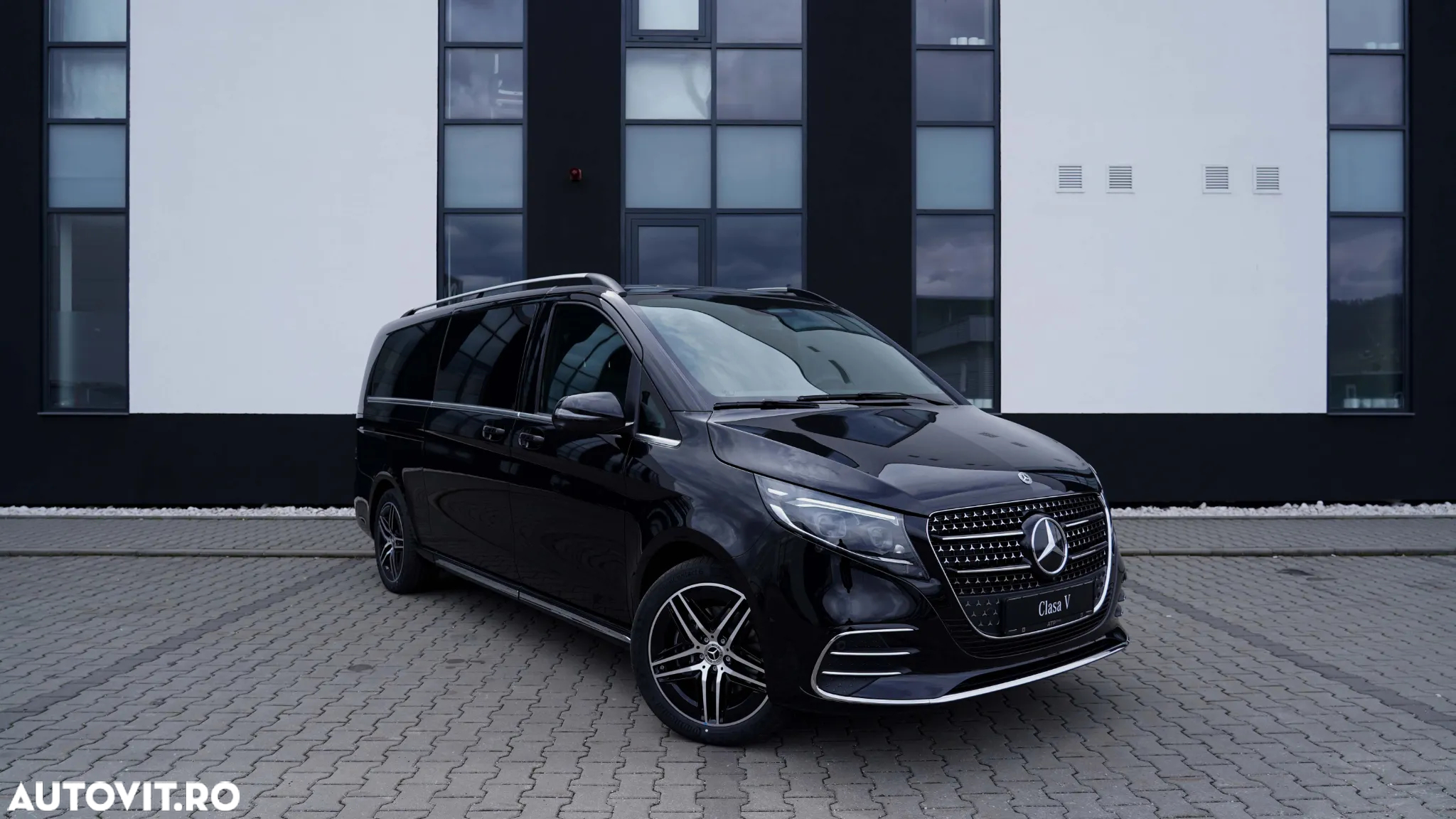 Mercedes-Benz V 300 d Combi Lung 237 CP AWD 9AT AVANTGARDE EDITION - 3