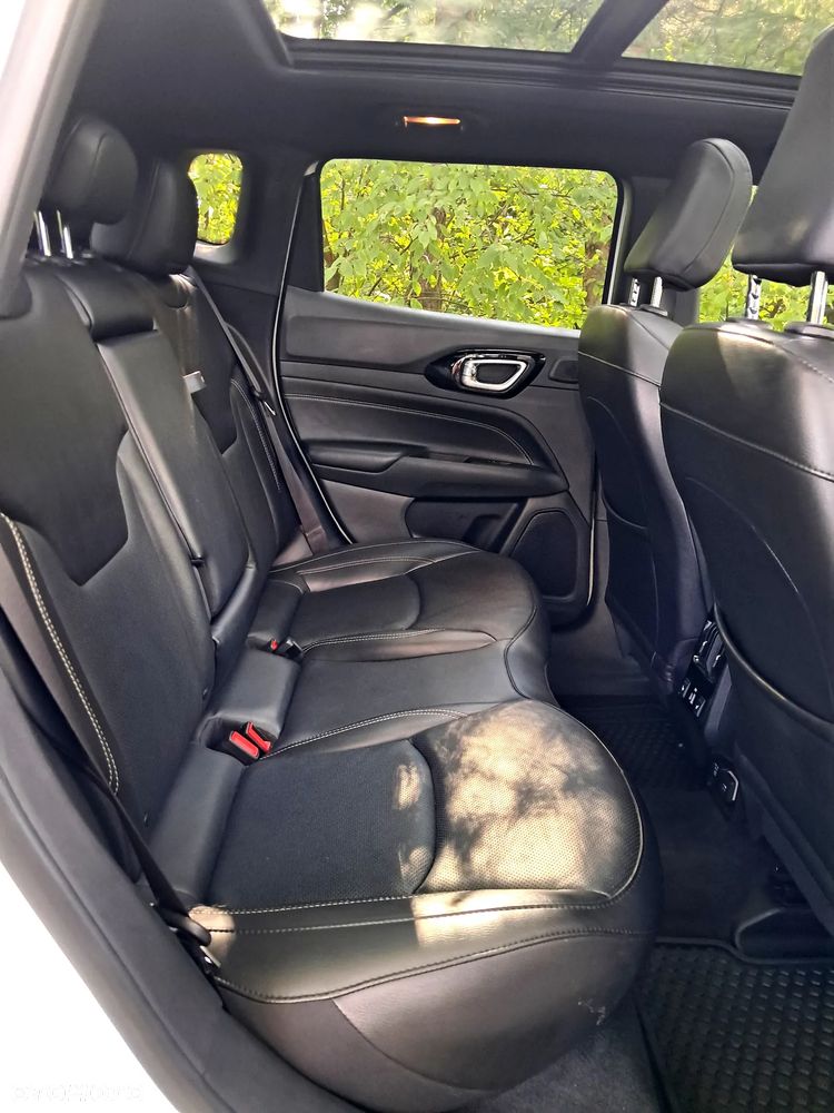 Jeep Compass - 17