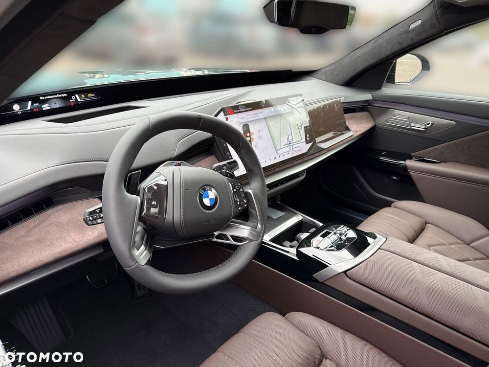 BMW Seria 7 - 11