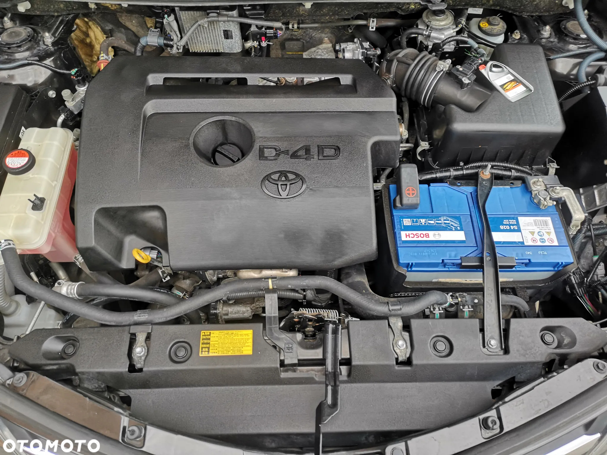Toyota RAV4 2.0 D-4D Premium - 28