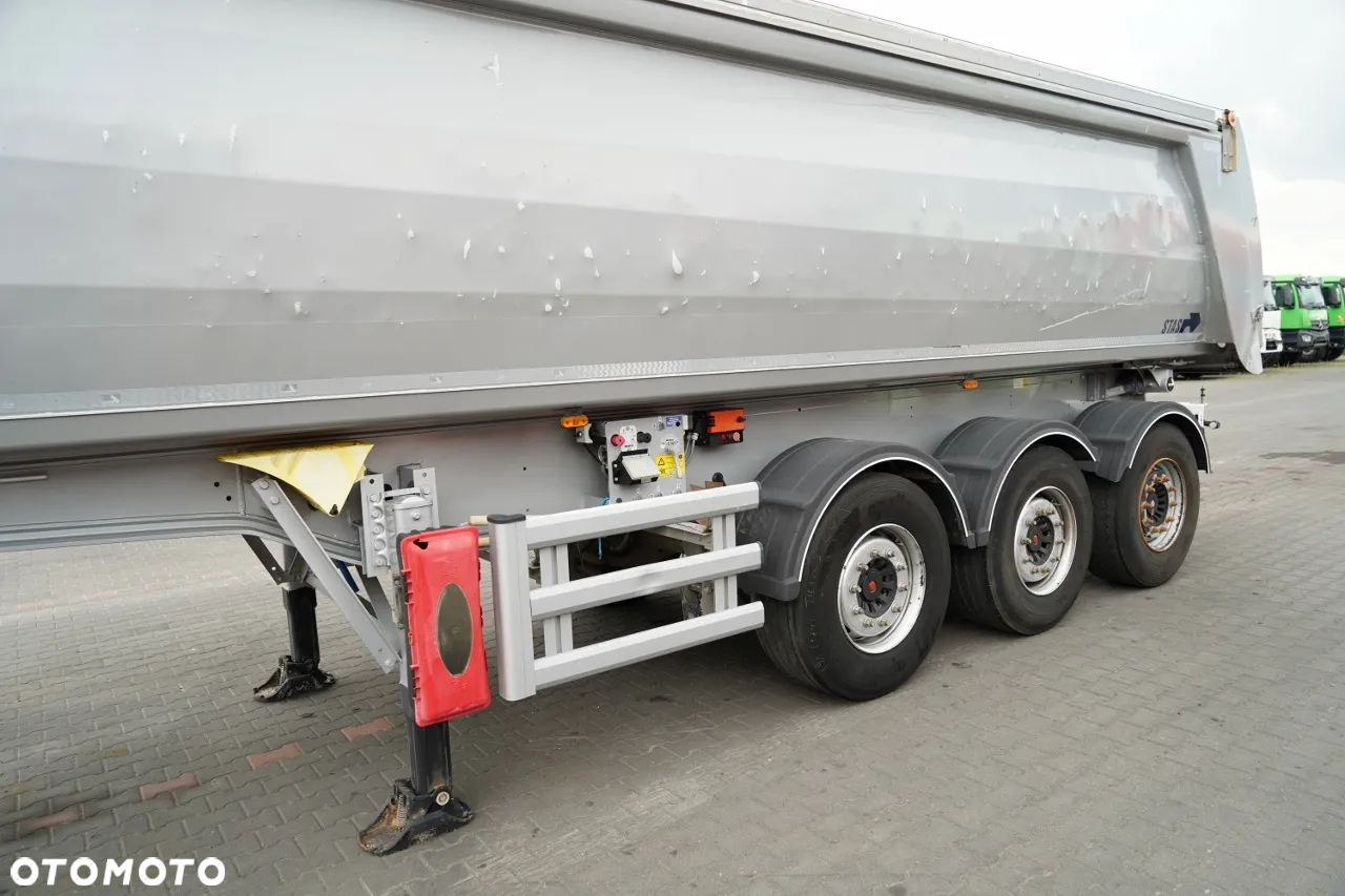 Stas WYWROTKA / 26m3 / ALUMINIOWA / OŚ PONOSZONA / SKRĘTNA / OSIE SAF - 10