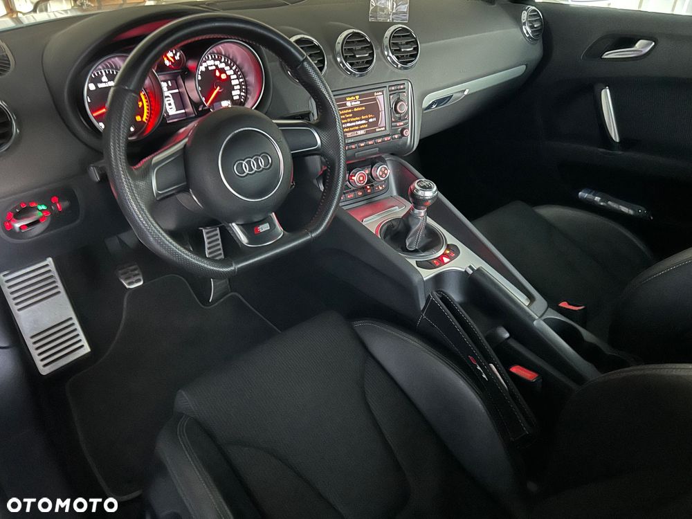 Audi TT Coupé 1.8 TFSI Progressive - 30