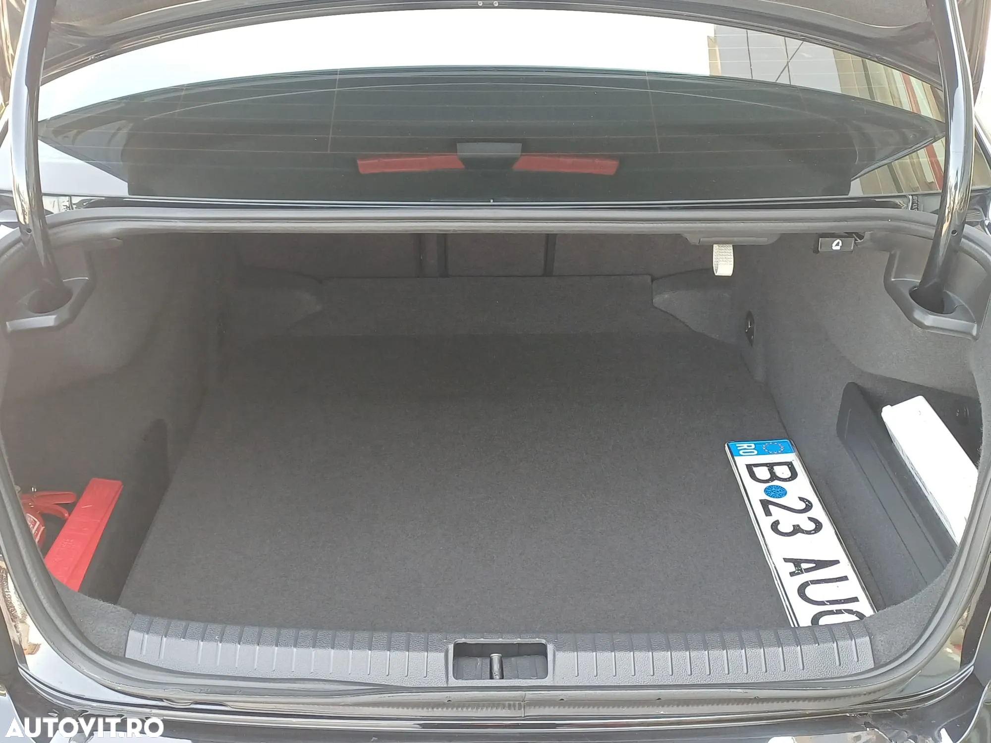 Volkswagen Passat 2.0 TDI DSG Highline - 6