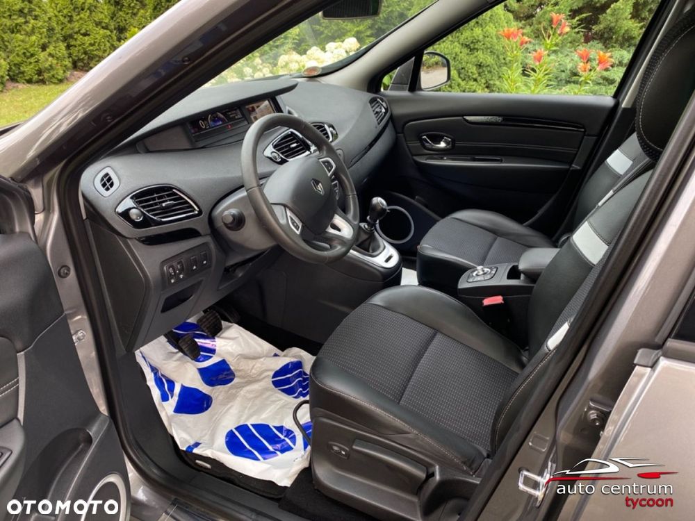 Renault Grand Scenic - 14