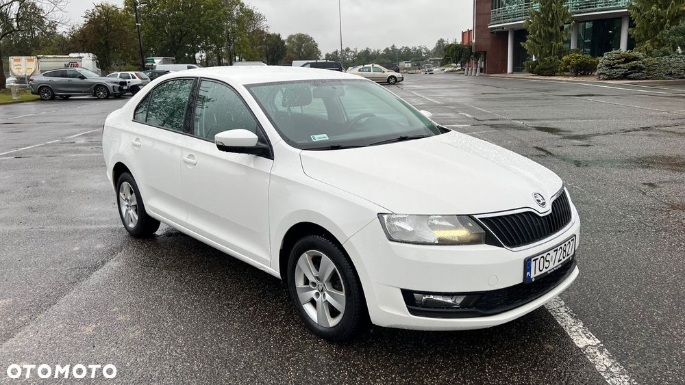 Skoda RAPID 1.6 TDI DPF Ambition - 4