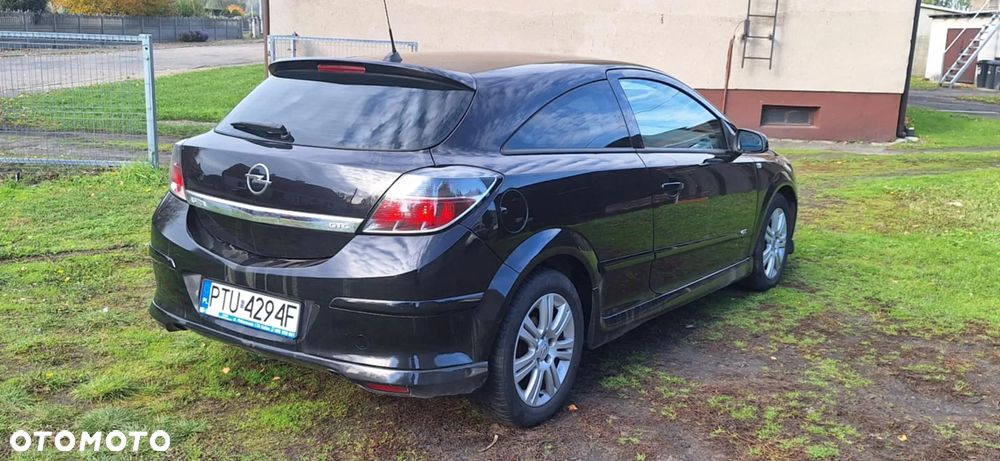 Opel Astra - 4