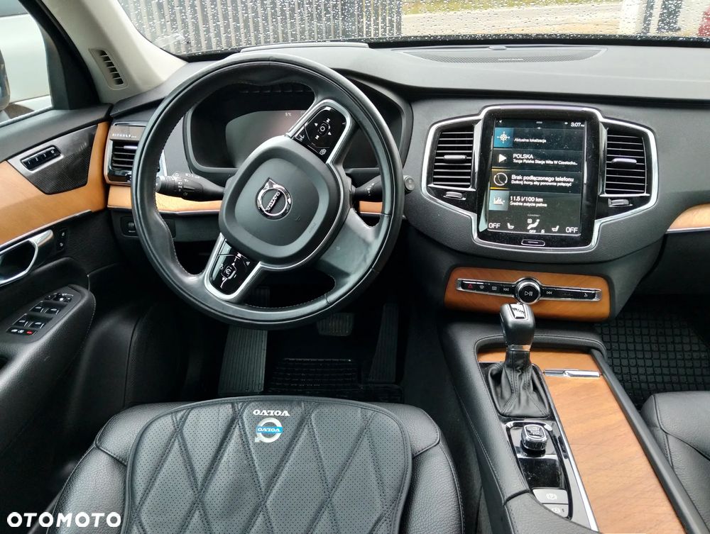 Volvo XC 90 T6 GPF AWD Momentum 7os - 19