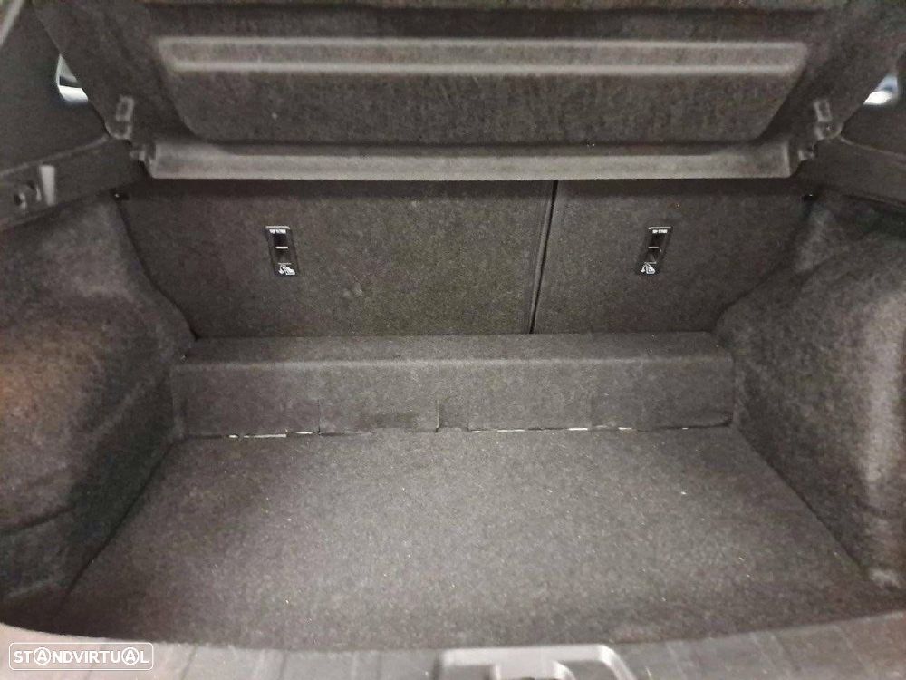 Nissan Qashqai 1.5 dCi N-Connecta - 6