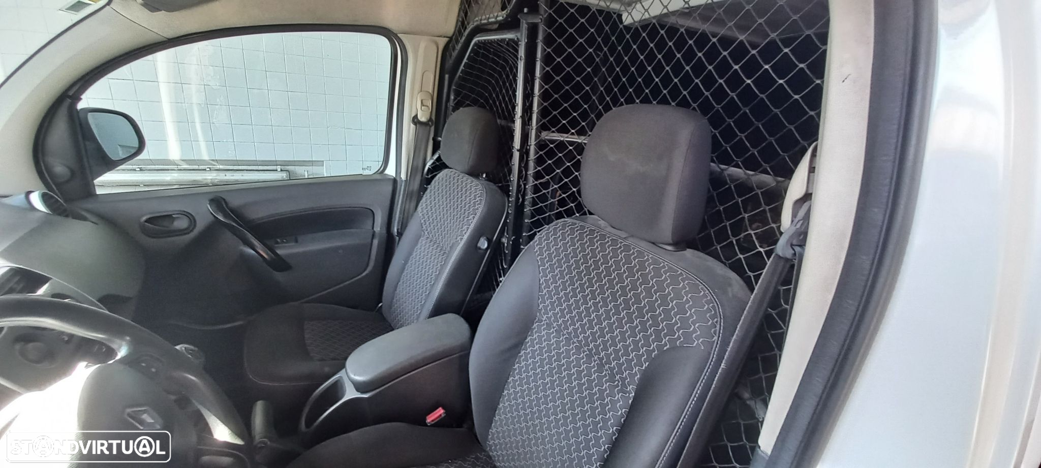 Renault Kangoo  Express Fase Ii 1.5 Dci Maxi Confort - 12