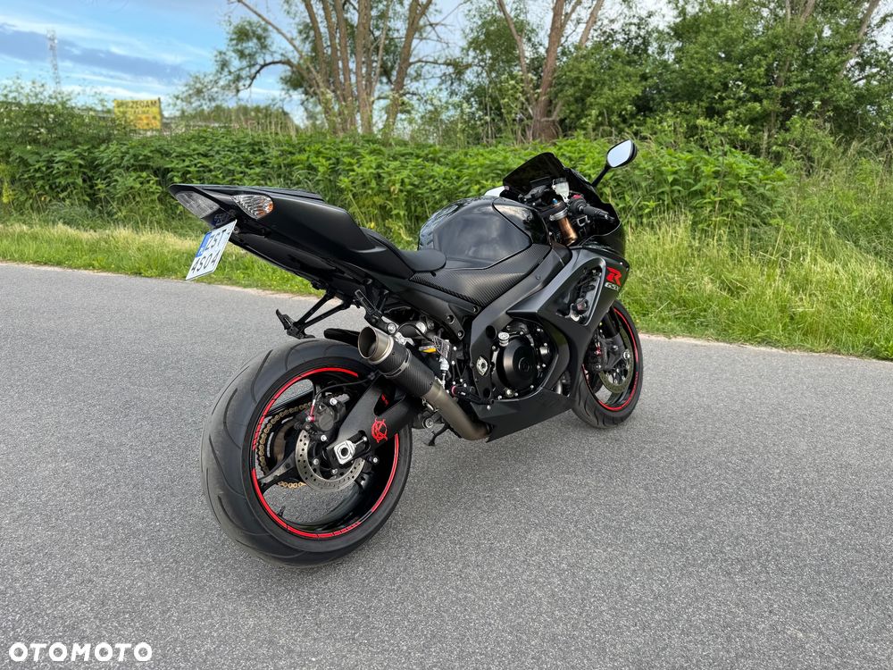Suzuki GSX-R - 4