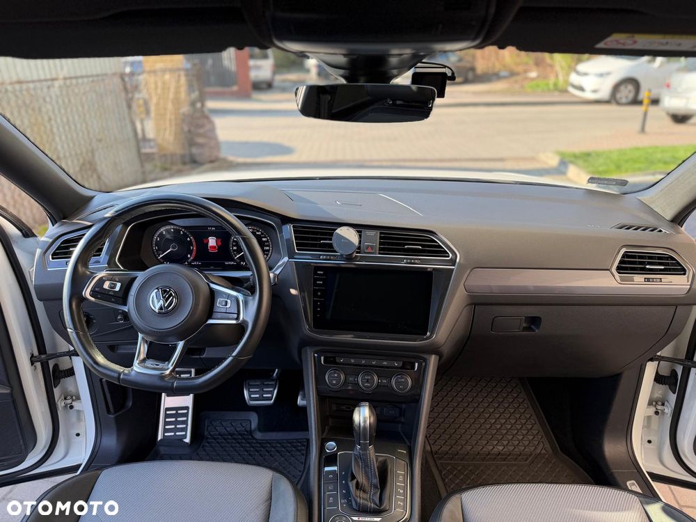 Volkswagen Tiguan Allspace 2.0 TSI 4Mot Highline DSG - 25