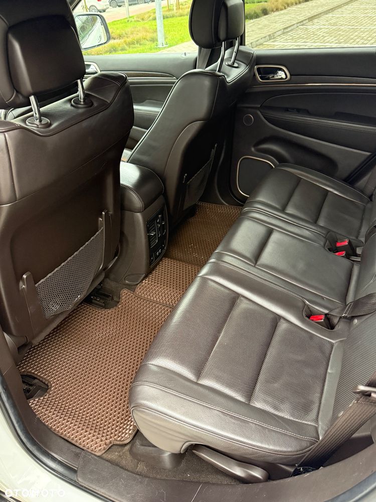 Jeep Grand Cherokee 3.0 CRD Overland Summit - 17