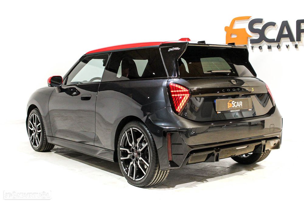 MINI 3 Portas Cooper SE JCW XL - 4