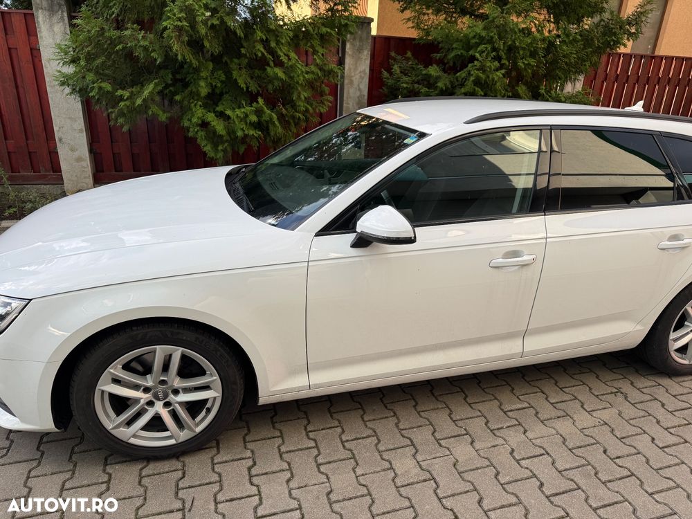 Audi A4 Avant 2.0 TDI S tronic - 26